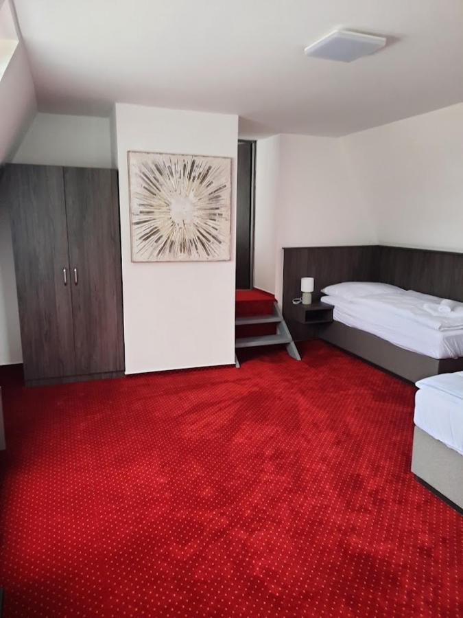Hotel Orka Moravská Třebová Bagian luar foto