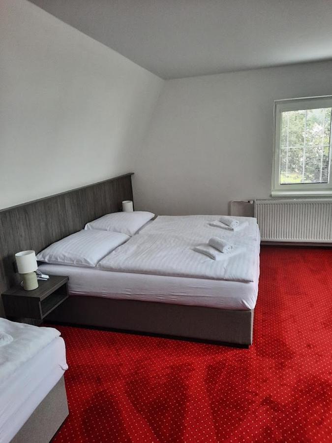 Hotel Orka Moravská Třebová Bagian luar foto