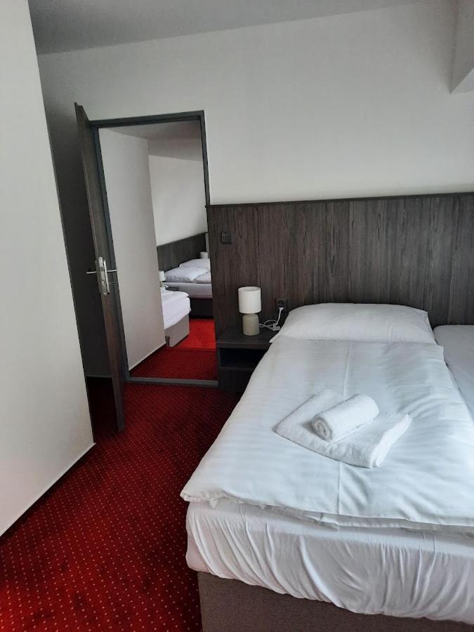 Hotel Orka Moravská Třebová Bagian luar foto