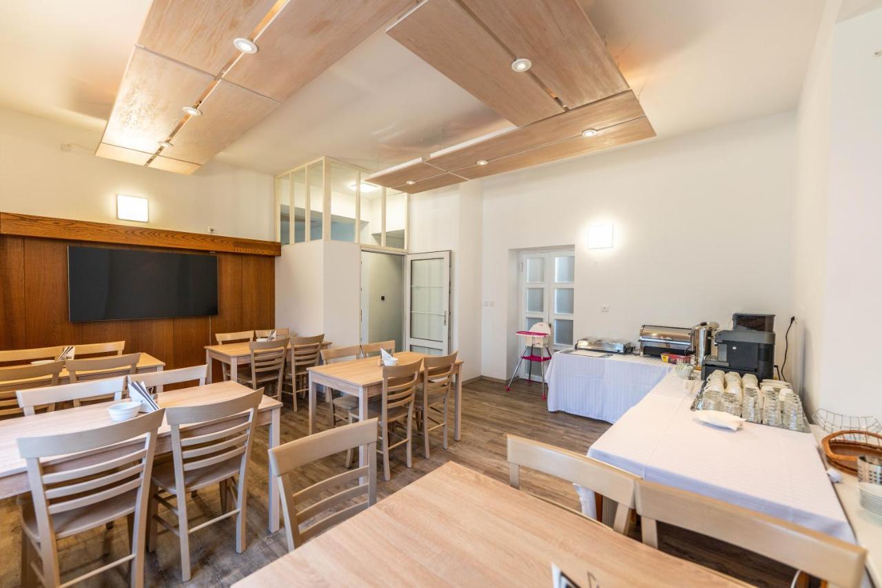 Hotel Orka Moravská Třebová Bagian luar foto