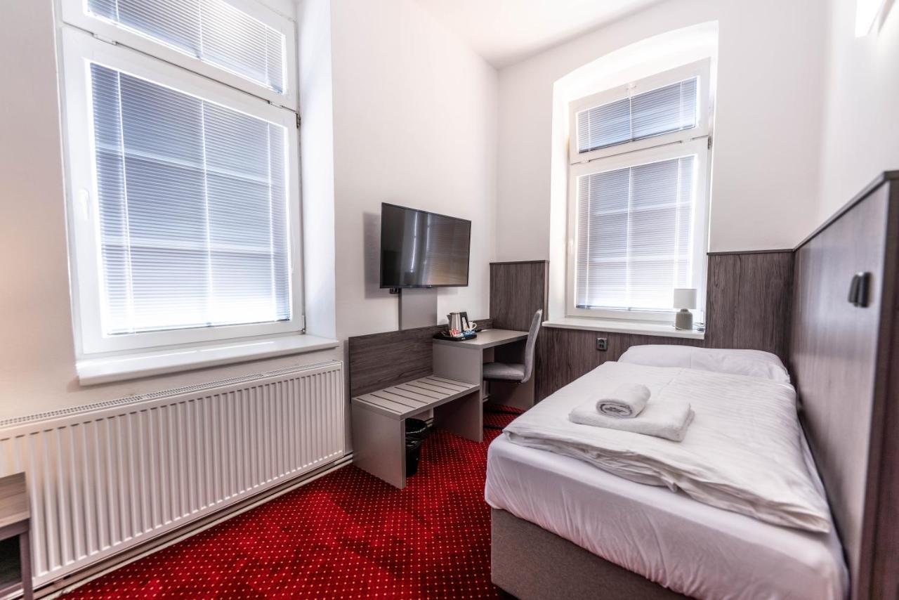 Hotel Orka Moravská Třebová Bagian luar foto